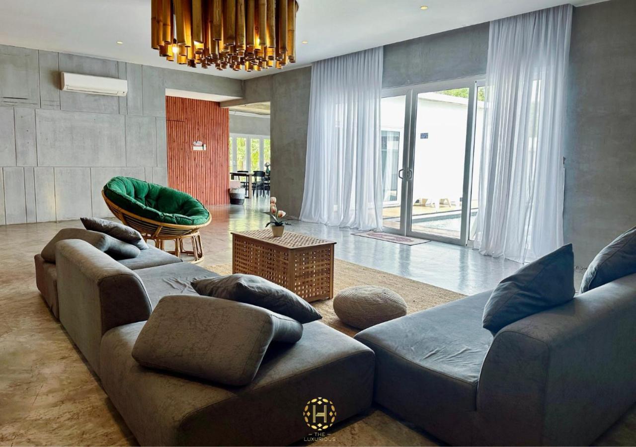 H Luxurious villa 245-Net Price Alor Gajah Extérieur photo